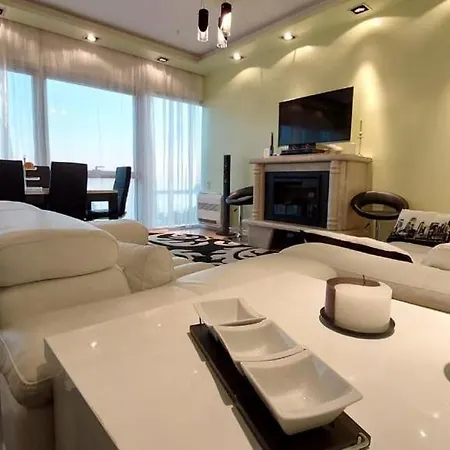 Appartamento Luxury Papillon - Tre Canne Budua